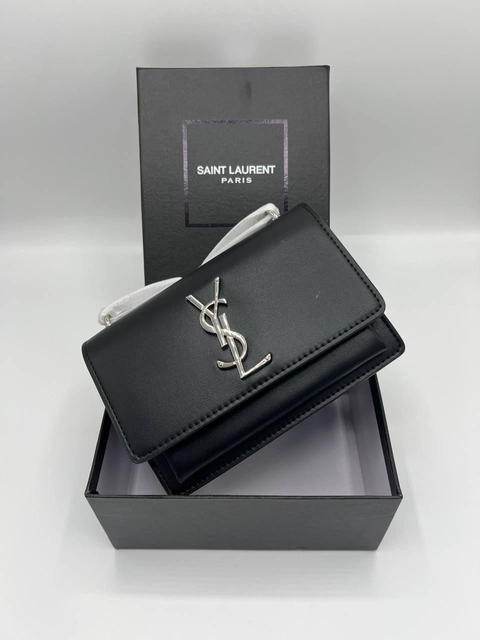 𝑺𝒂𝒄 à 𝑴𝒂𝒊𝒏 𝒅𝒆 𝑳𝒖𝒙𝒆 𝑺𝒂𝒊𝒏𝒕 𝑳𝒂𝒖𝒓𝒆𝒏𝒕 𝑷𝒂𝒓𝒊𝒔 - É𝒍é𝒈𝒂𝒏𝒄𝒆 𝑰𝒏𝒕𝒆𝒎𝒑𝒐𝒓𝒆𝒍𝒍𝒆