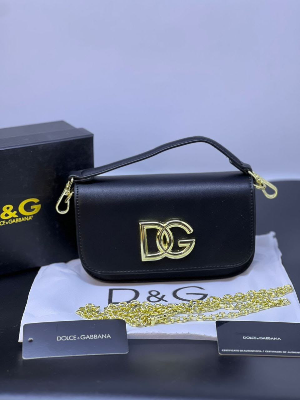 𝐒𝐚𝐜 𝐃𝐨𝐥𝐜𝐞 & 𝐆𝐚𝐛𝐛𝐚𝐧𝐚 - 𝐒𝐲𝐦𝐛𝐨𝐥𝐞 𝐝’é𝐥é𝐠𝐚𝐧𝐜𝐞 𝐬𝐨𝐩𝐡𝐢𝐬𝐭𝐢𝐪𝐮é𝐞 😍👜