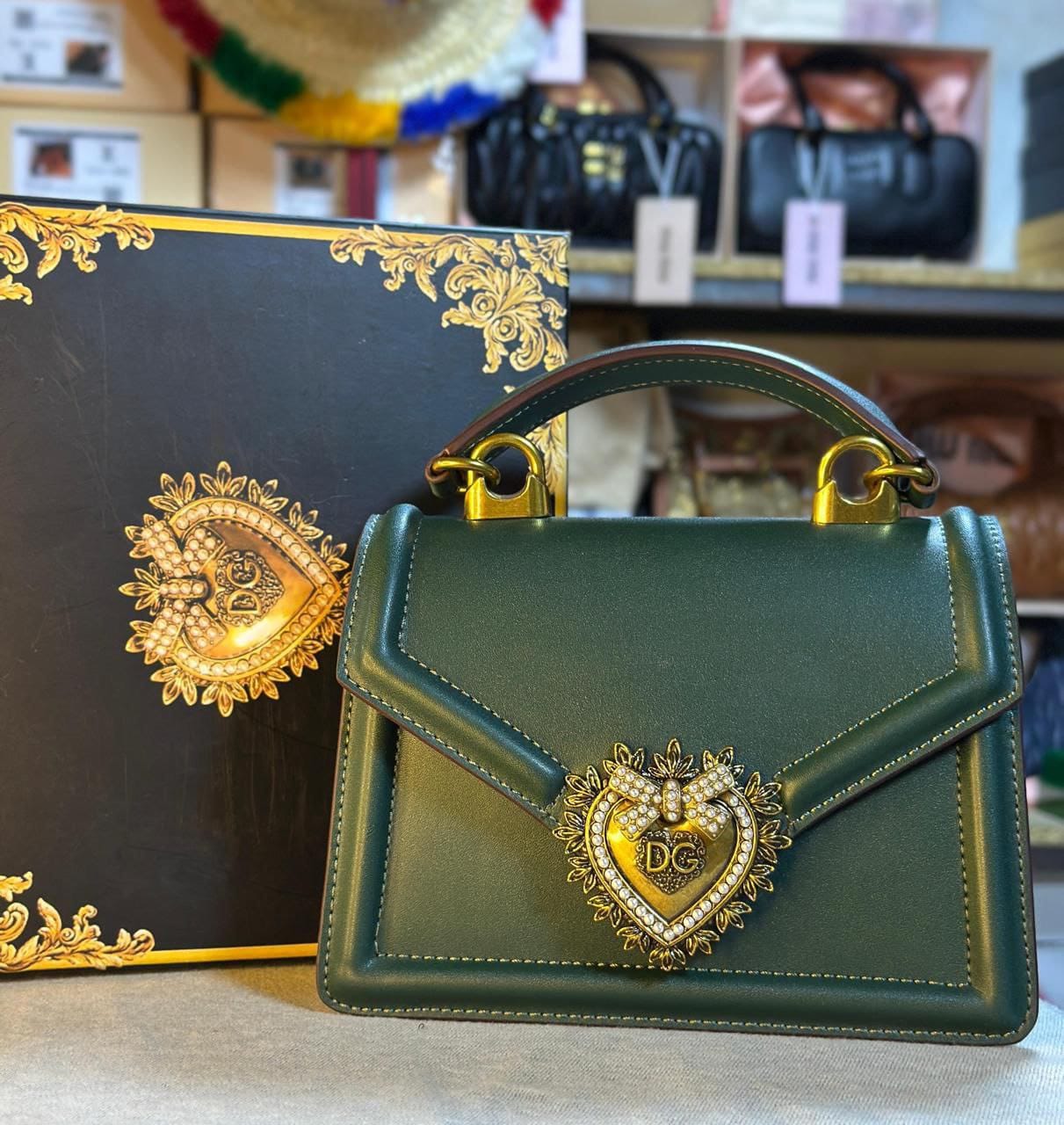 𝑪𝒐𝒍𝒍𝒆𝒄𝒕𝒊𝒐𝒏 𝒅𝒆 𝒔𝒂𝒄𝒔 𝑫𝒐𝒍𝒄𝒆 & 𝑮𝒂𝒃𝒃𝒂𝒏𝒂 𝒅𝒆 𝒍𝒖𝒙𝒆 𝒅𝒂𝒏𝒔 𝒕𝒐𝒖𝒕𝒆𝒔 𝒍𝒆𝒔 𝒄𝒐𝒖𝒍𝒆𝒖𝒓𝒔 🎨