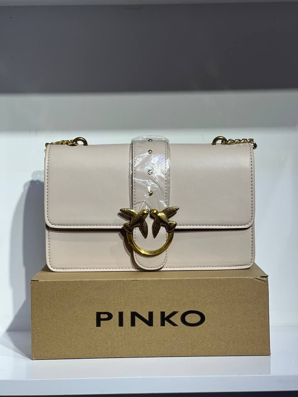 𝐒𝐚𝐜 𝐏𝐢𝐧𝐤𝐨 - 𝐂𝐡𝐞𝐟-𝐝’œ𝐮𝐯𝐫𝐞 𝐝’é𝐥é𝐠𝐚𝐧𝐜𝐞 𝐞𝐭 𝐝𝐞 𝐬𝐩𝐥𝐞𝐧𝐝𝐞𝐮𝐫 📌🎉