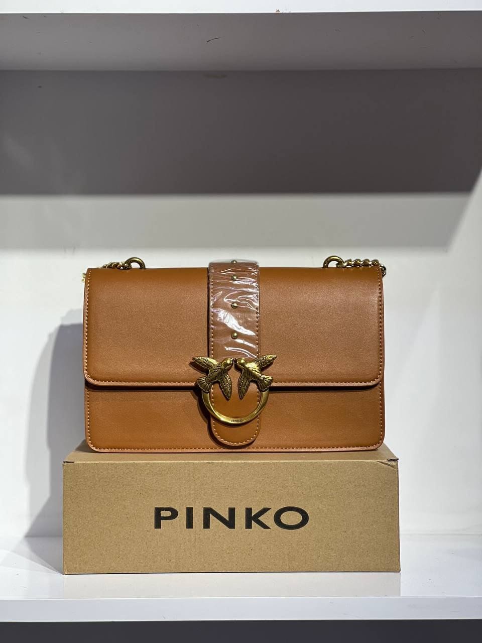 𝐒𝐚𝐜 𝐏𝐢𝐧𝐤𝐨 - 𝐂𝐡𝐞𝐟-𝐝’œ𝐮𝐯𝐫𝐞 𝐝’é𝐥é𝐠𝐚𝐧𝐜𝐞 𝐞𝐭 𝐝𝐞 𝐬𝐩𝐥𝐞𝐧𝐝𝐞𝐮𝐫 📌🎉