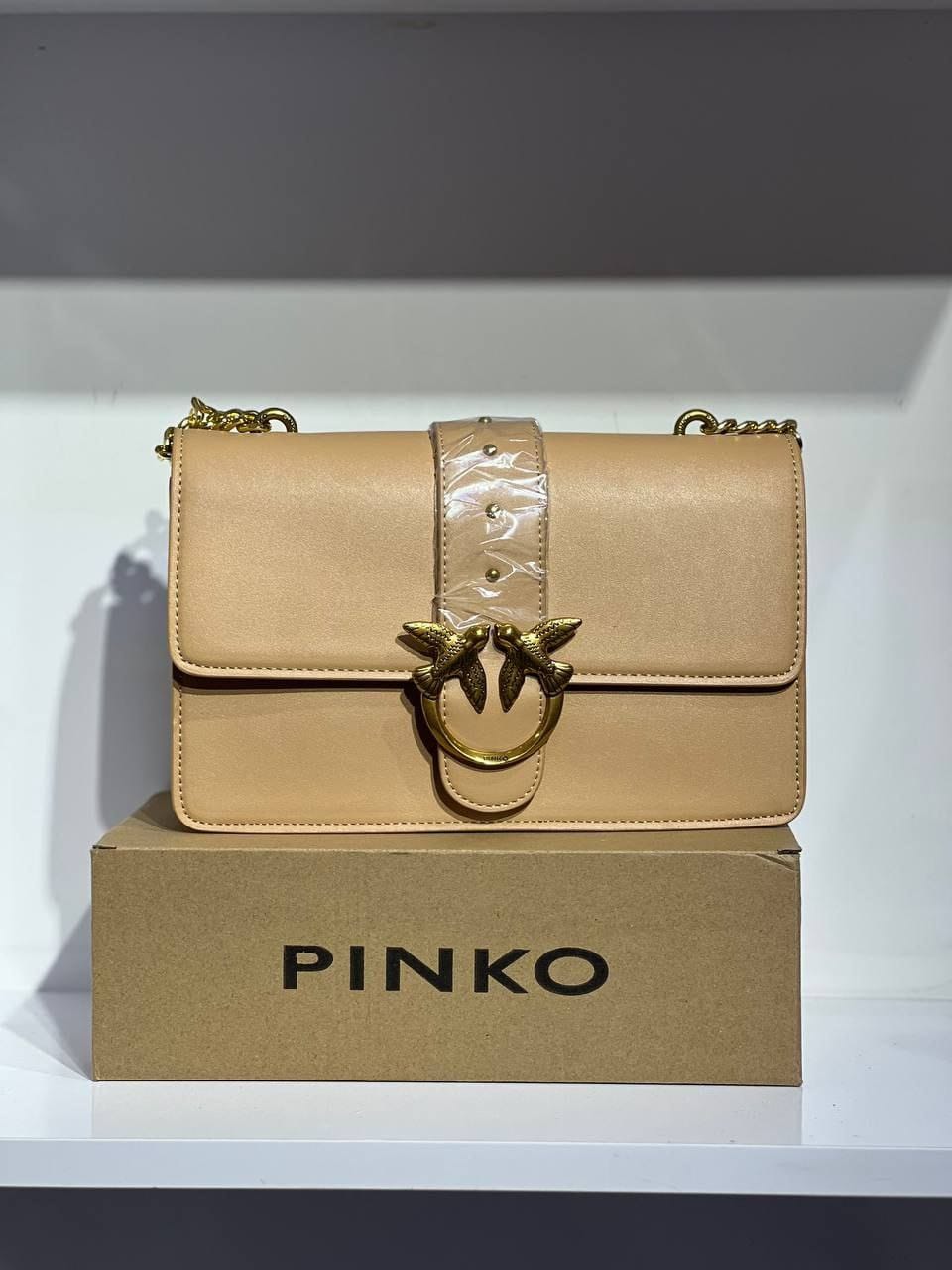 𝐒𝐚𝐜 𝐏𝐢𝐧𝐤𝐨 - 𝐂𝐡𝐞𝐟-𝐝’œ𝐮𝐯𝐫𝐞 𝐝’é𝐥é𝐠𝐚𝐧𝐜𝐞 𝐞𝐭 𝐝𝐞 𝐬𝐩𝐥𝐞𝐧𝐝𝐞𝐮𝐫 📌🎉