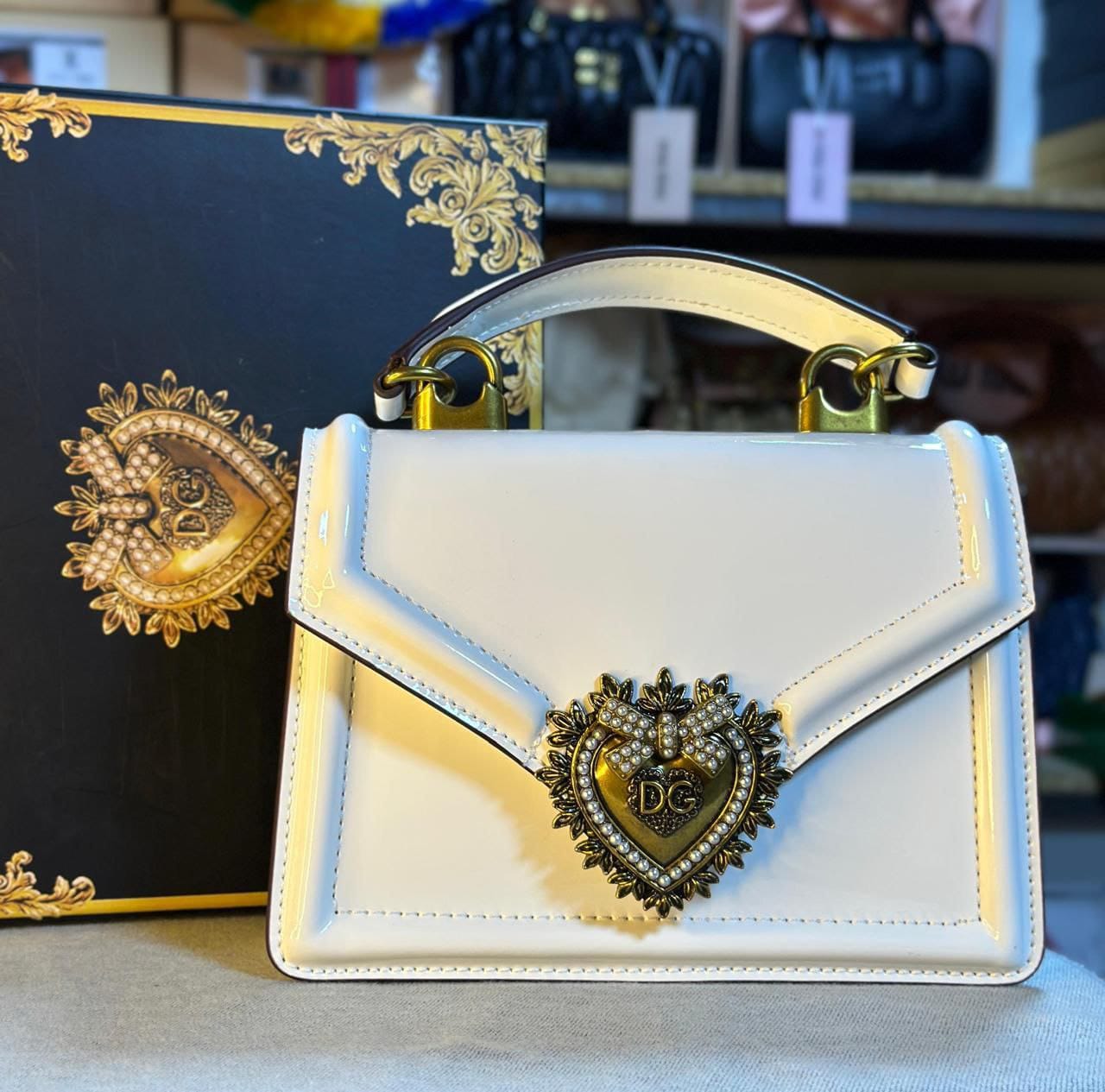 𝑪𝒐𝒍𝒍𝒆𝒄𝒕𝒊𝒐𝒏 𝒅𝒆 𝒔𝒂𝒄𝒔 𝑫𝒐𝒍𝒄𝒆 & 𝑮𝒂𝒃𝒃𝒂𝒏𝒂 𝒅𝒆 𝒍𝒖𝒙𝒆 𝒅𝒂𝒏𝒔 𝒕𝒐𝒖𝒕𝒆𝒔 𝒍𝒆𝒔 𝒄𝒐𝒖𝒍𝒆𝒖𝒓𝒔 🎨