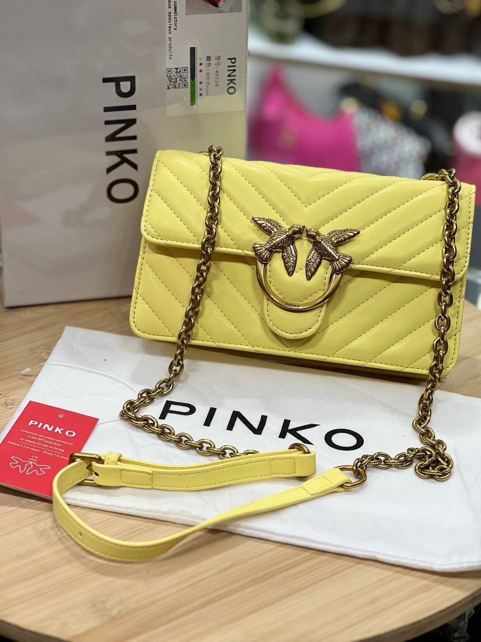 Pinko bag